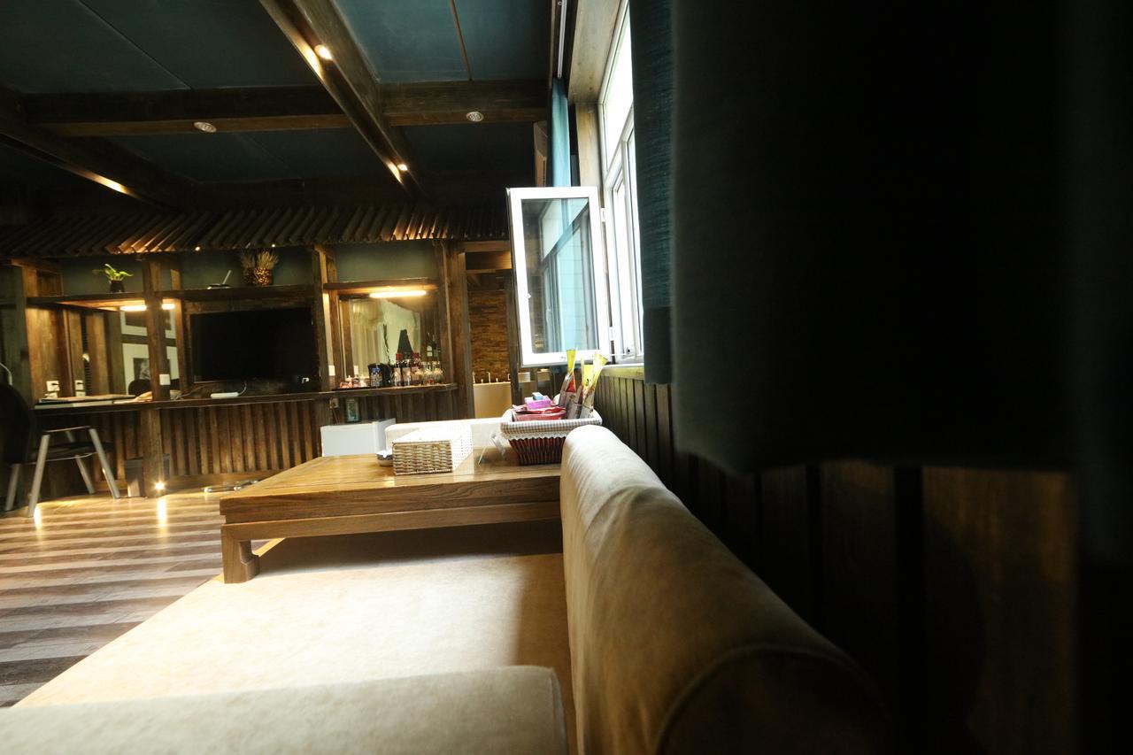 ホテル Xinjiang Yema International Clubhouse ウルムチ市 エクステリア 写真