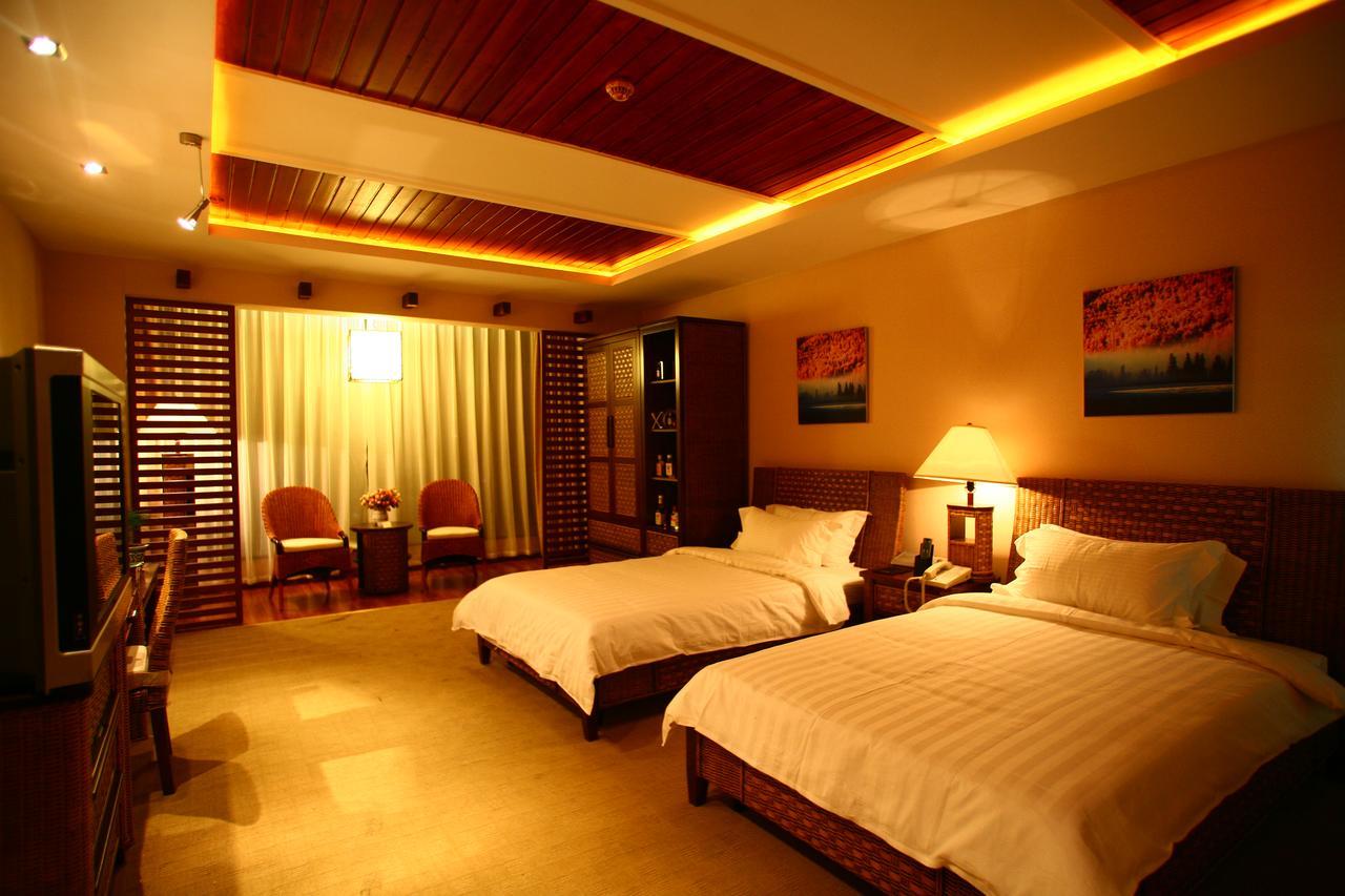 ホテル Xinjiang Yema International Clubhouse ウルムチ市 エクステリア 写真