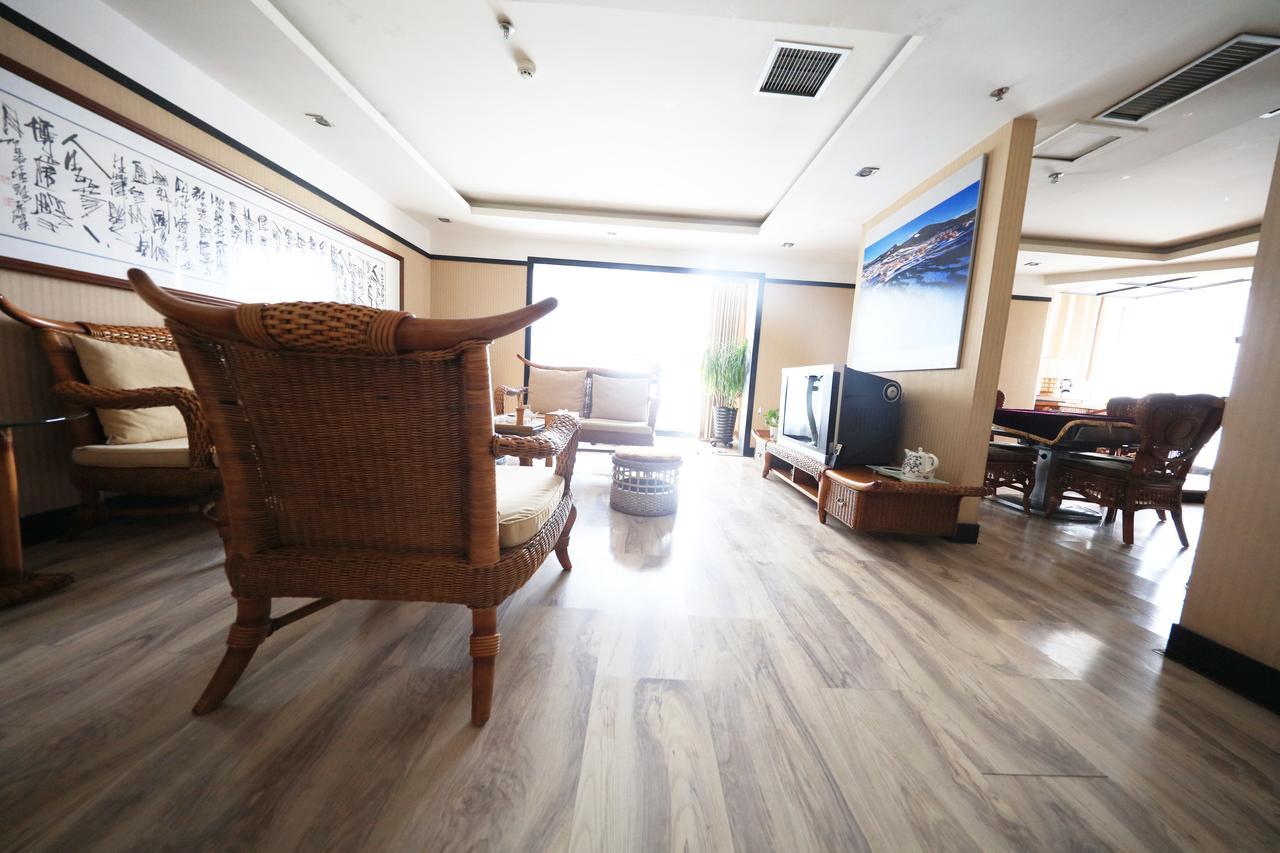 ホテル Xinjiang Yema International Clubhouse ウルムチ市 エクステリア 写真