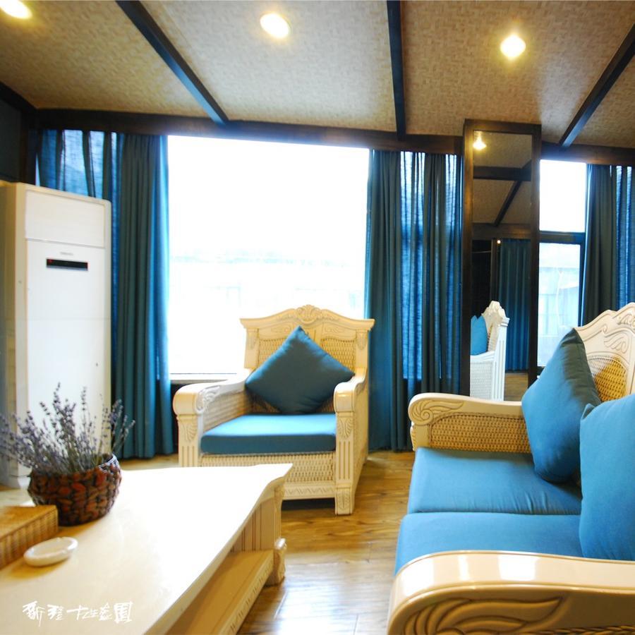 ホテル Xinjiang Yema International Clubhouse ウルムチ市 エクステリア 写真